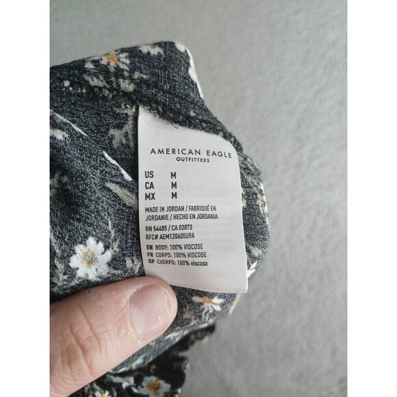American Eagle Outfitters Shorts Womens Medium Black Floral Stretchy Buttons - Picture 8 of 9